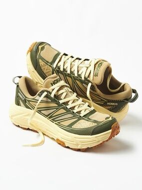 NWOT HOKA x END. Mafate Speed 2